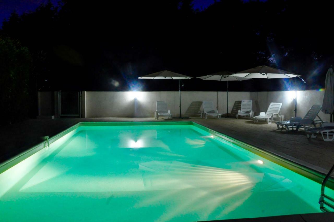Chez Fins Bois Bed & Breakfast Nere Exterior foto