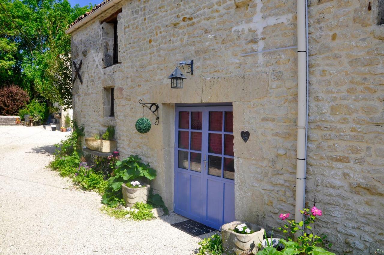 Chez Fins Bois Bed & Breakfast Nere Exterior foto